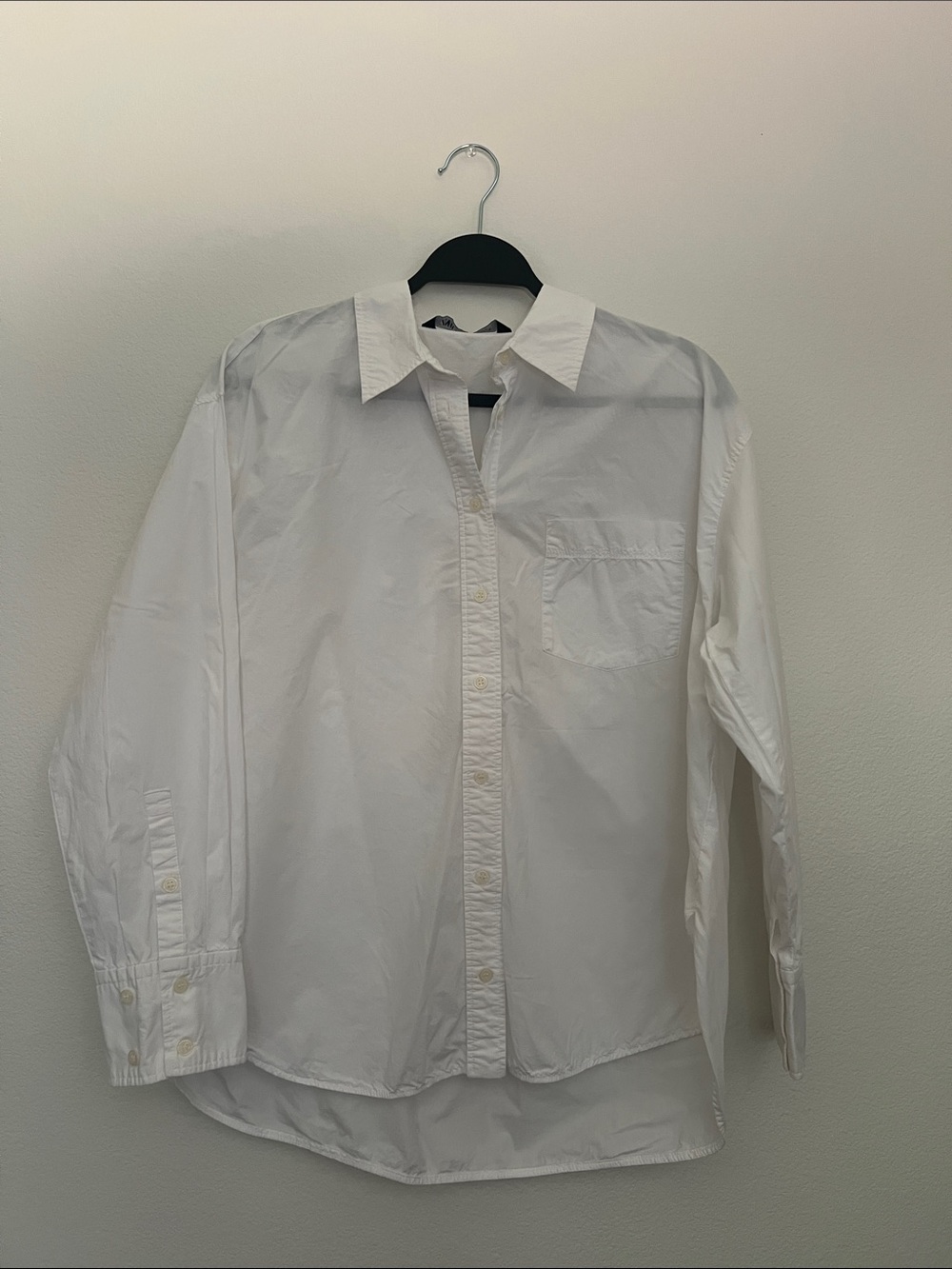 Zara women’s White Casual Button-Down Shirt